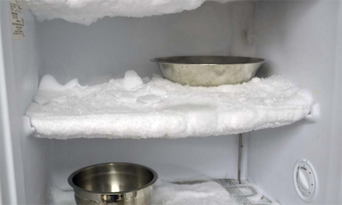 Tủ lạnh bị đóng tuyết ngăn đá: Nguyên nhân có thể từ những thói quen của  bạn | Tin tức Online