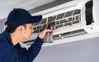 Hướng dẫn cách vệ sinh máy lạnh Sharp tại nhà