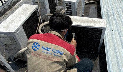 Vệ sinh máy lạnh âm trần nối ống gió