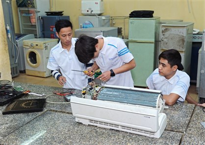 Dịch vụ sửa máy lạnh xã Bình Lợi