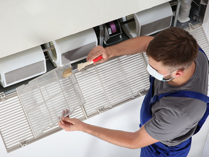 Bảng giá dịch vụ vệ sinh máy lạnh tại điện máy Hùng Cường