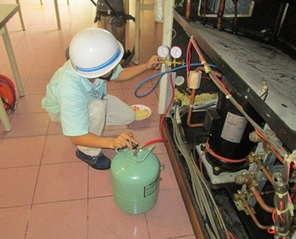 Bơm Gas Máy Lạnh Quận 11