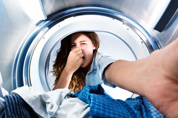 Nguyên nhân và cách khắc phục máy giặt có mùi hôi 