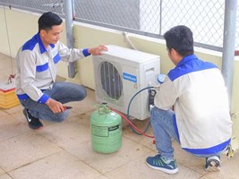 Bơm Gas Máy Lạnh Tại Nhà Bè
