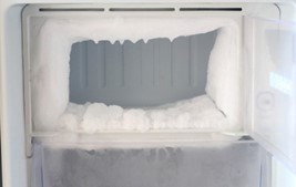 Nguyên nhân và cách khắc phục tủ lạnh không xả đá