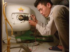 Dịch Vụ Sửa Máy Nước Nóng Quận 3